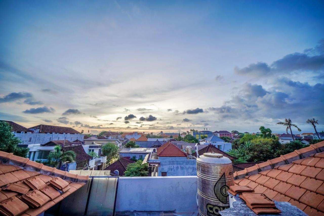 Padma Lodge Legian Seminyak  Bagian luar foto