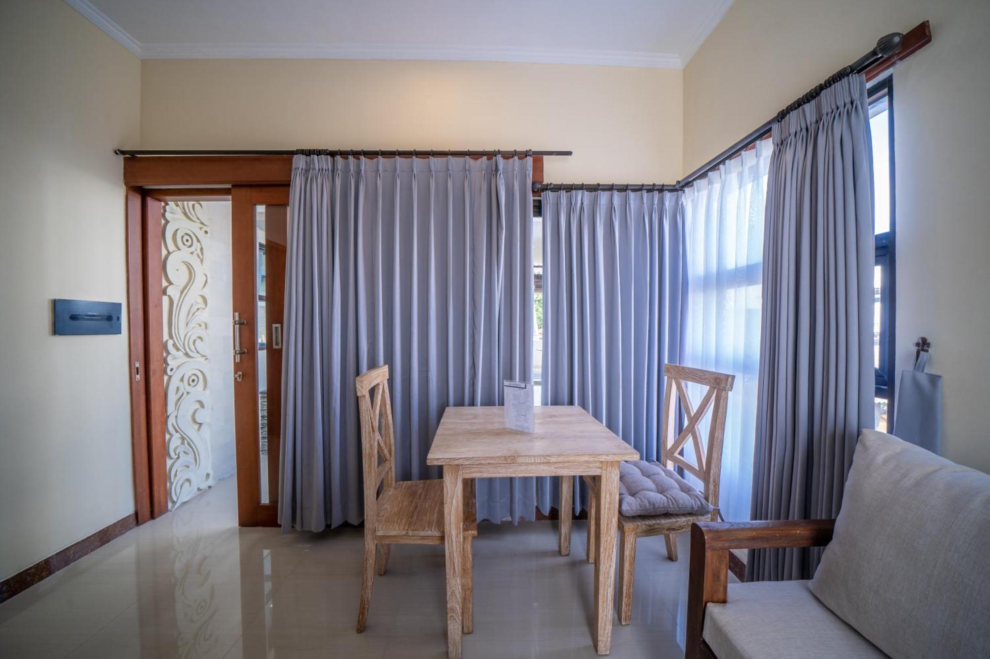 Padma Lodge Legian Seminyak  Ruang foto